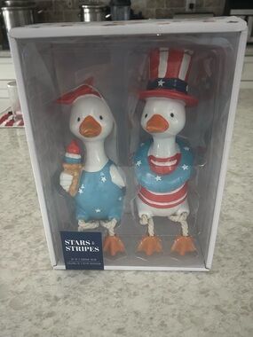 “New” Stars & Stripes Patriotic Duck Figurine Duo - Red, White & Blue